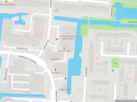 Ambulance met gepaste spoed naar de Raesbergenstraat in Gouda