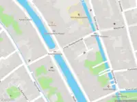 Ambulance met grote spoed naar de De Baan in Gouda