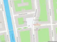 Ambulance met gepaste spoed naar de Witte de Withplein in Amsterdam