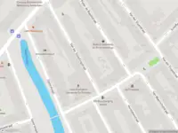 Ambulance met grote spoed naar de Van der Schellingstraat in Rotterdam