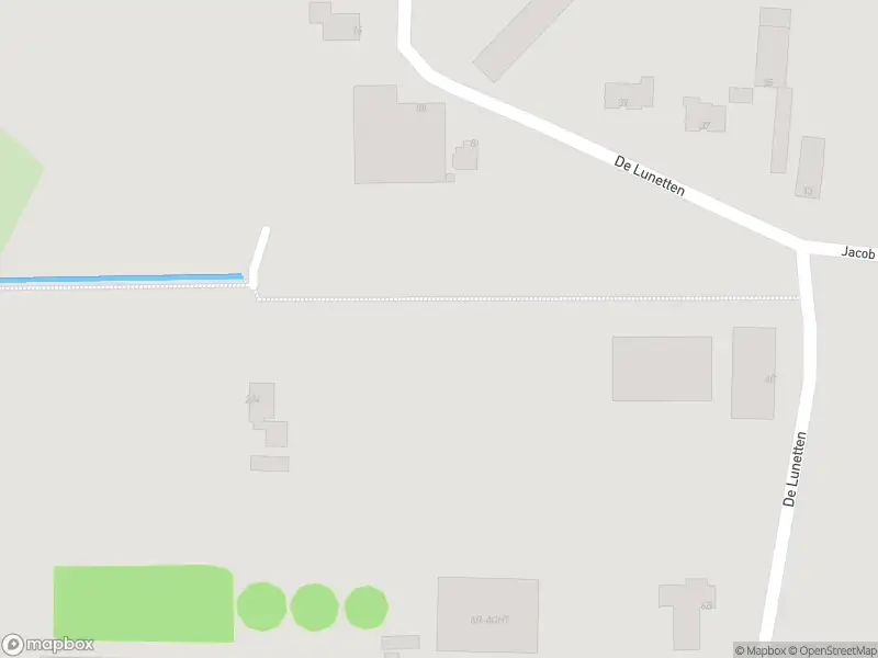 Ambulance met grote spoed naar de De Lunetten in Beverwijk