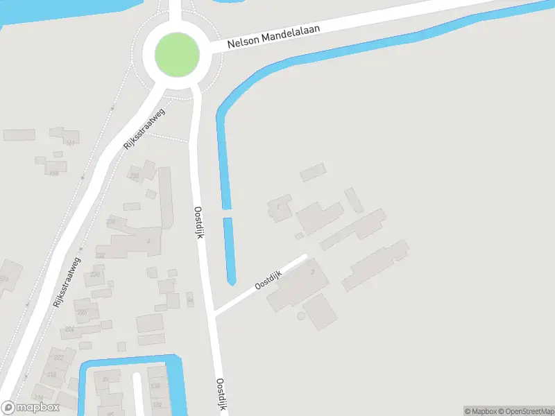 Ambulance met gepaste spoed naar de Oostdijk in Hellevoetsluis