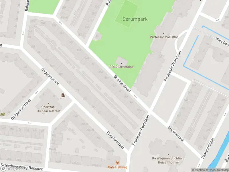 Ambulance met grote spoed naar de Grieksestraat in Rotterdam