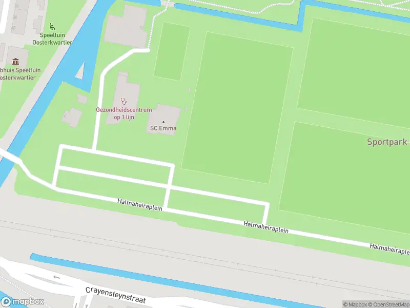 Ambulance met grote spoed naar de Halmaheiraplein in Dordrecht