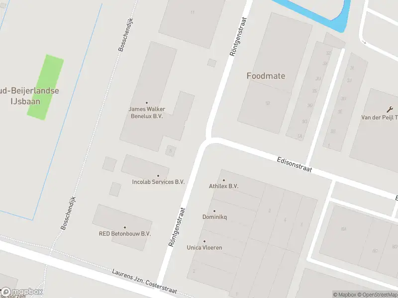 Ambulance met grote spoed naar de Röntgenstraat in Oud-Beijerland