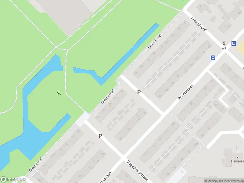 Ambulance met gepaste spoed naar de Eikendreef in Ridderkerk