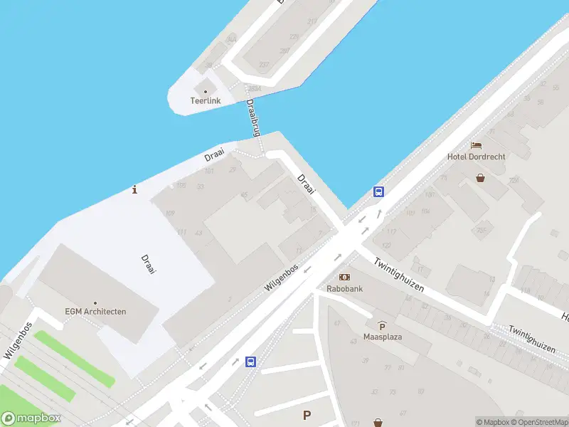 Ambulance met gepaste spoed naar de Draai in Dordrecht