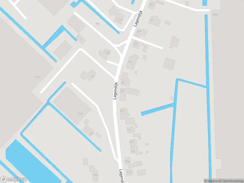 Ambulance met grote spoed naar de Lagendijk in Ridderkerk