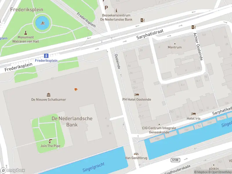 Brandweer met gepaste spoed naar de Oosteinde in Amsterdam vanwege stormschade