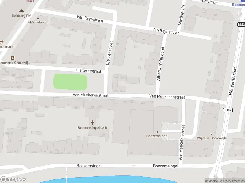 Ambulance met grote spoed naar de Van Meekerenstraat in Rotterdam