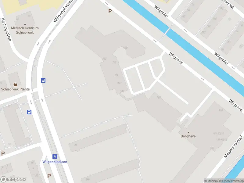 Ambulance met grote spoed naar de Wilgenlei in Rotterdam