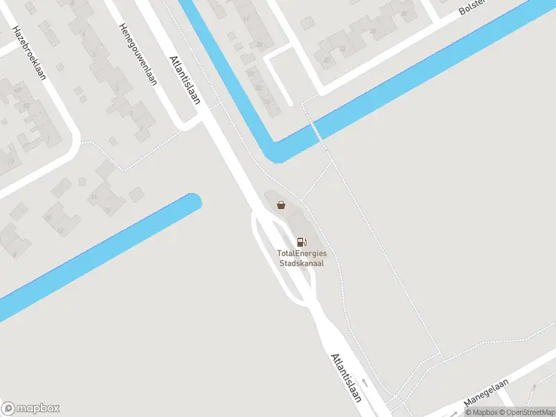 Brandweer met grote spoed naar de Atlantislaan in Stadskanaal vanwege afgaan automatisch brandalarm