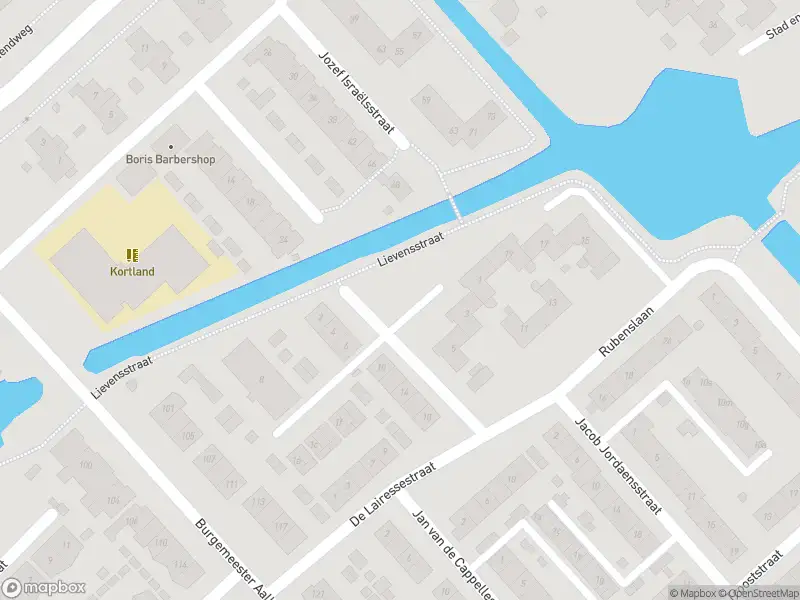Ambulance met gepaste spoed naar de Pieter Lastmanstraat in Krimpen aan den IJssel