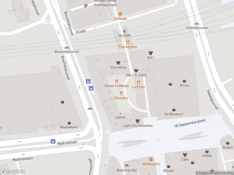 Brandweer met gepaste spoed naar de Piazza in Eindhoven vanwege een liftopsluiting