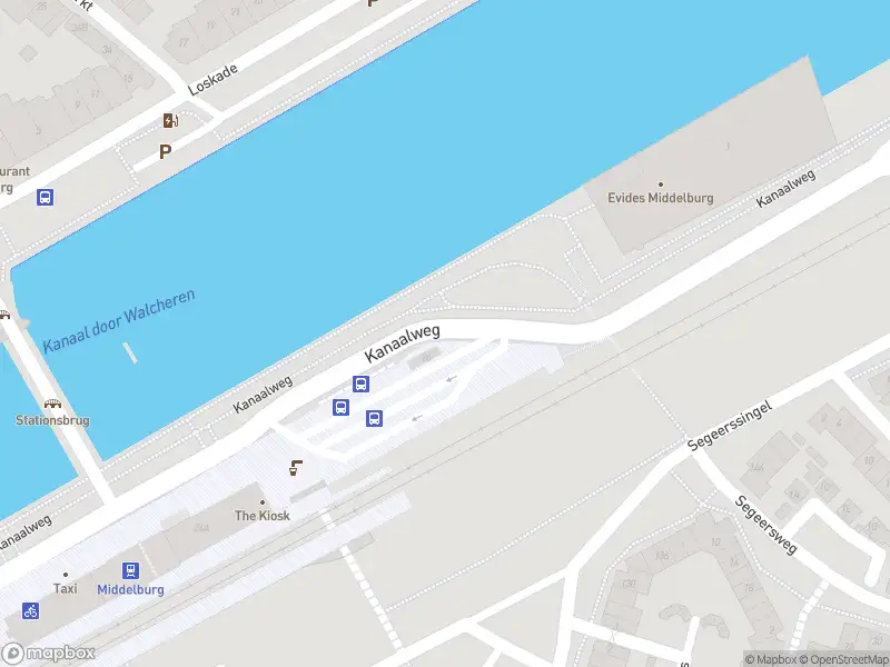 Politie met grote spoed naar de Kanaalweg in Middelburg vanwege personen te water