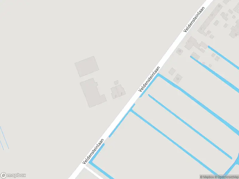 Ambulance met gepaste spoed naar de Lekdijk oost in Lopik