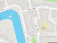Brandweer met grote spoed naar de Vrouwehekstraat in Haarlem vanwege waarnemen gaslucht