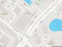 Ambulance met gepaste spoed naar de Oranjelaan in Dordrecht