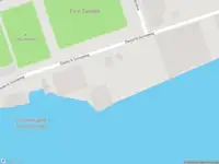 Ambulance met gepaste spoed naar de Diederik Sonoyweg in Zaandam