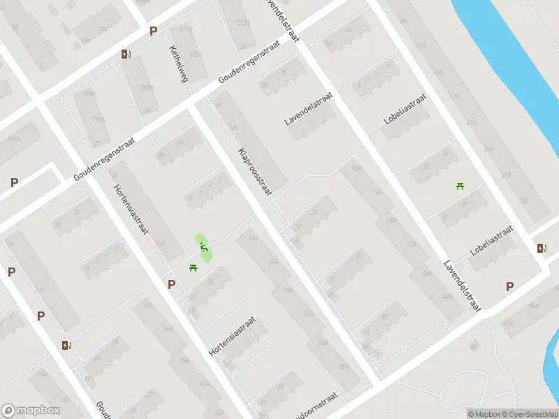 Ambulance met grote spoed naar de Klaproosstraat in Vlaardingen