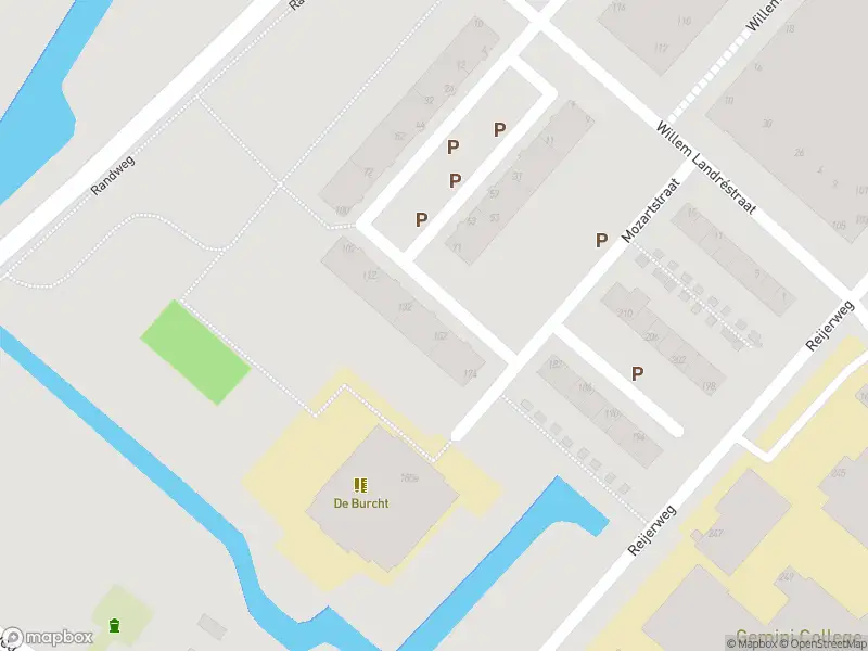 Ambulance met gepaste spoed naar de Mozartstraat in Ridderkerk