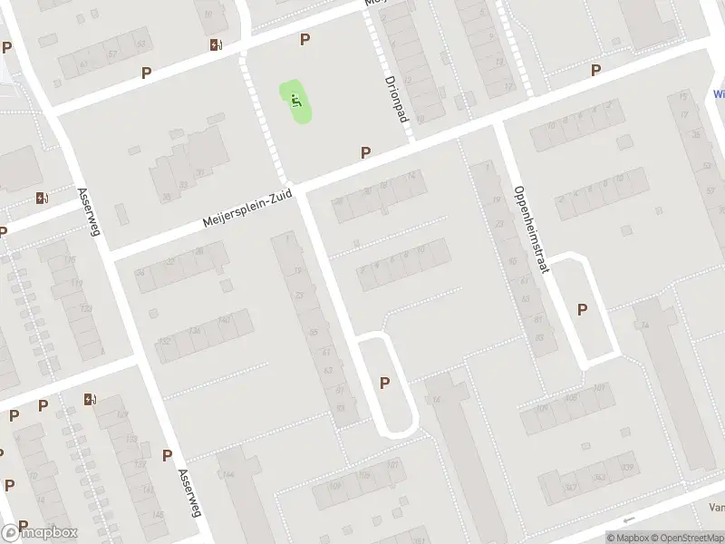 Ambulance met grote spoed naar de Naberstraat in Rotterdam