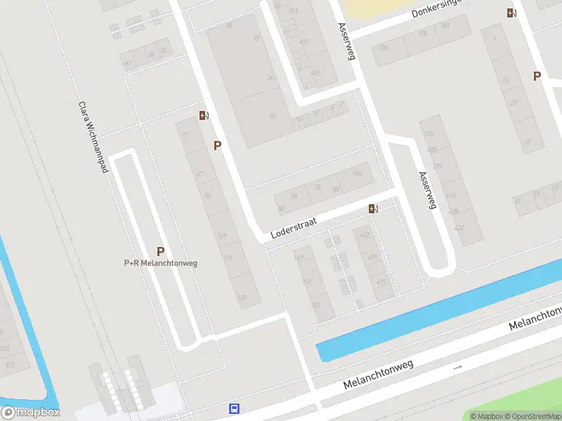 Ambulance met gepaste spoed naar de Loderstraat in Rotterdam