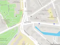 Ambulance met gepaste spoed naar de Poortlandplein in Delft