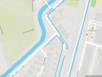 Ambulance met grote spoed naar de Nieuweweg in Dordrecht