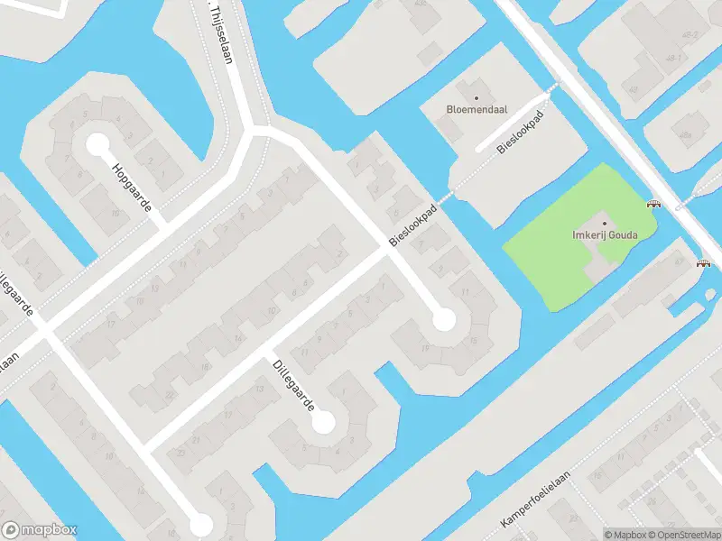 Ambulance met gepaste spoed naar de Bieslookgaarde in Gouda