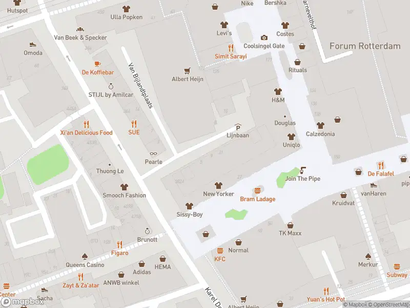 Ambulance met grote spoed naar de Crispijnstraat in Rotterdam