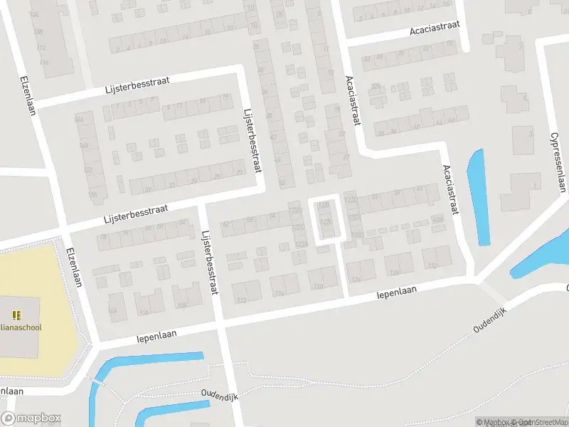 Ambulance met gepaste spoed naar de Lijsterbesstraat in Dordrecht