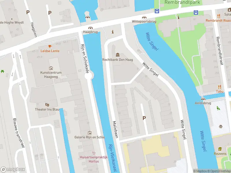 Ambulance met gepaste spoed naar de Maliebaan in Leiden