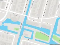 Ambulance met grote spoed naar de Kenenburgweg in Bleiswijk