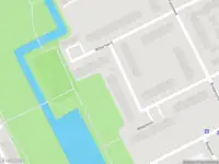 Ambulance met grote spoed naar de Wilbertoord in Rotterdam