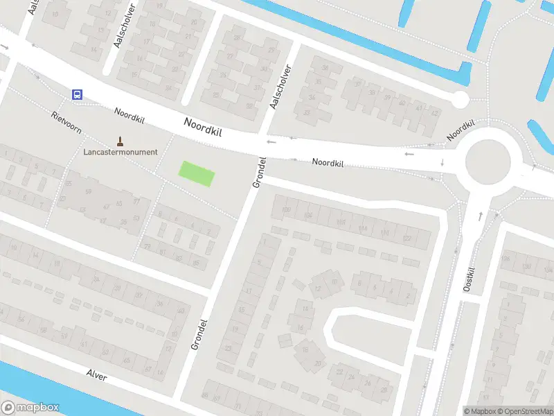 Ambulance met grote spoed naar de Noordkil in Papendrecht