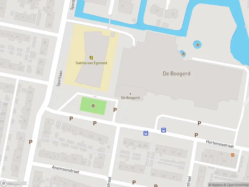 Ambulance met gepaste spoed naar de Hortensiastraat in Oud-Beijerland