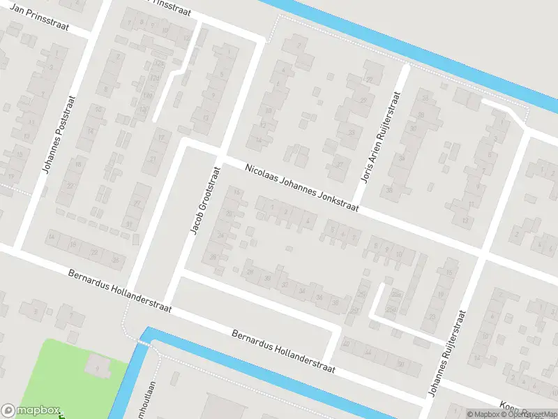 Ambulance met grote spoed naar de Nicolaas Johannes Jonkstraat in Middenbeemster