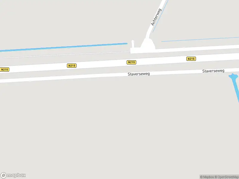 Brandweer met grote spoed naar de Staverseweg in Sommelsdijk vanwege personen te water