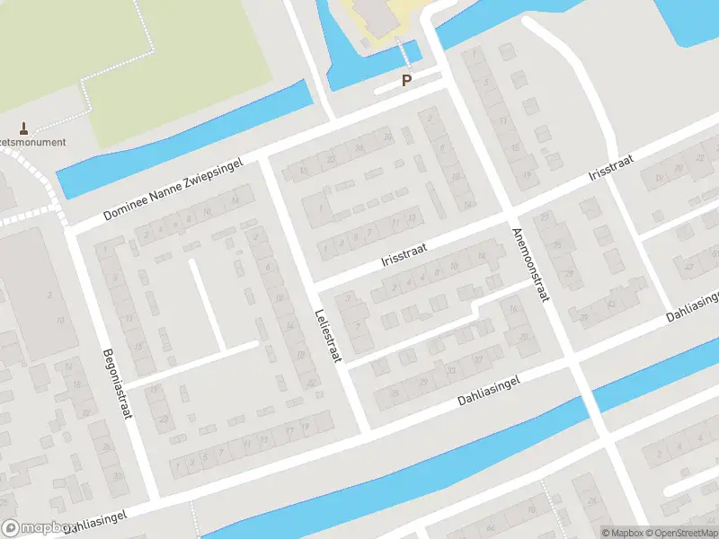 Ambulance met grote spoed naar de Irisstraat in Oostzaan