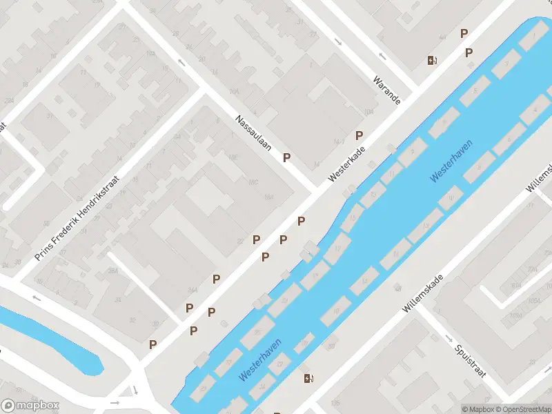 Ambulance met grote spoed naar de Westerkade in Schiedam
