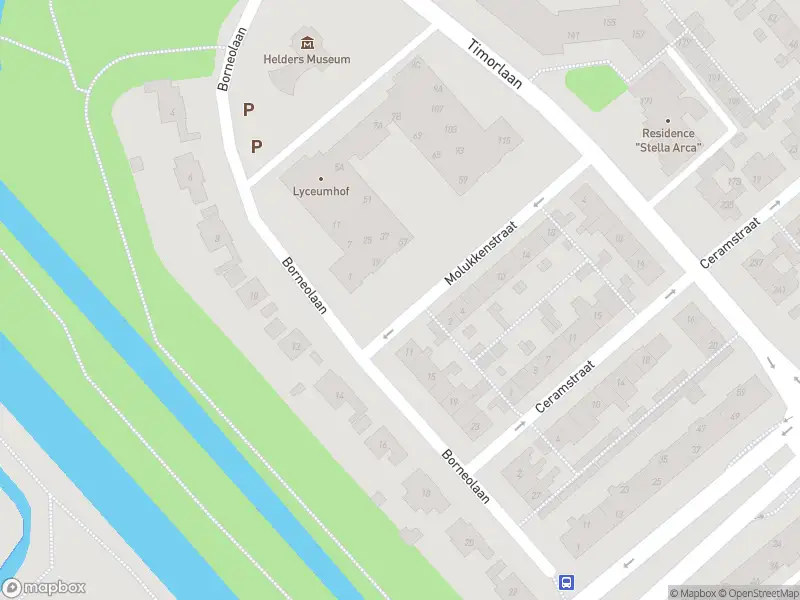 Ambulance met gepaste spoed naar de Molukkenstraat in Den Helder