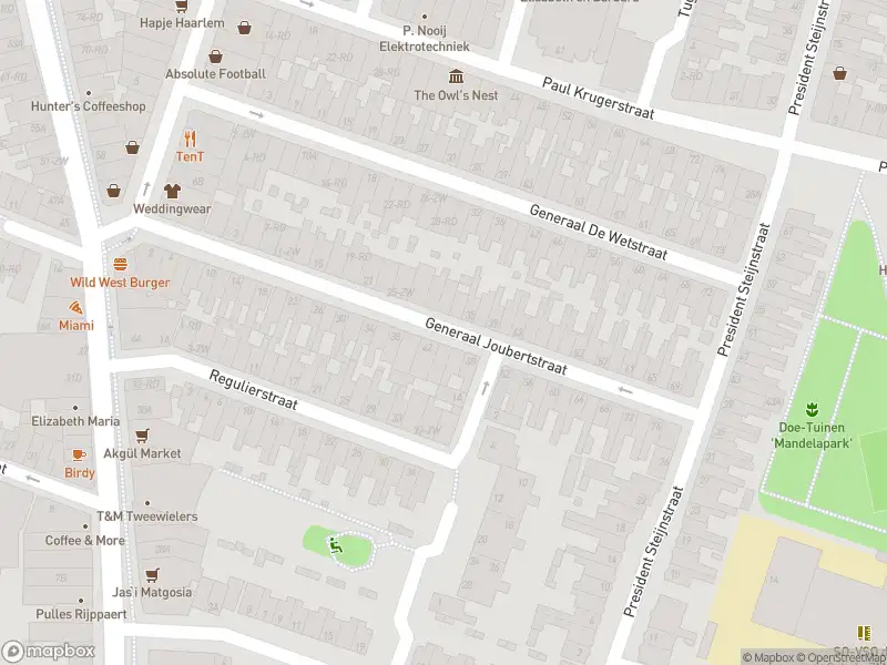 Brandweer met grote spoed naar de Paul Krugerstraat in Haarlem vanwege waarnemen gaslucht
