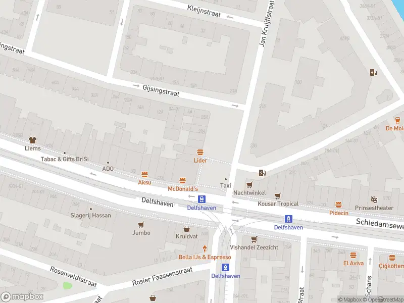 Ambulance met gepaste spoed naar de Jan Kruijffstraat in Rotterdam