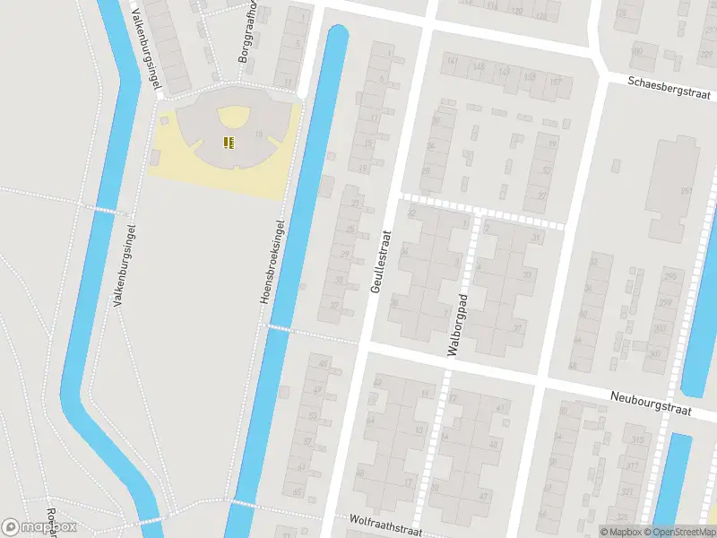 Ambulance met grote spoed naar de Geullestraat in Rotterdam