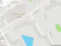 Ambulance met grote spoed naar de Heesterveld in Amsterdam