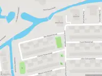 Ambulance met grote spoed naar de Ben Websterstraat in Amsterdam