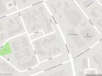 Politie naar de Veluwelaan in Wezep vanwege aanrijding met letsel