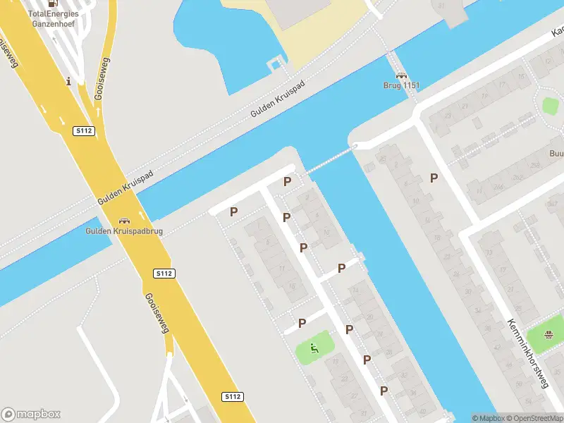 Ambulance met gepaste spoed naar de Gooise Kant in Amsterdam