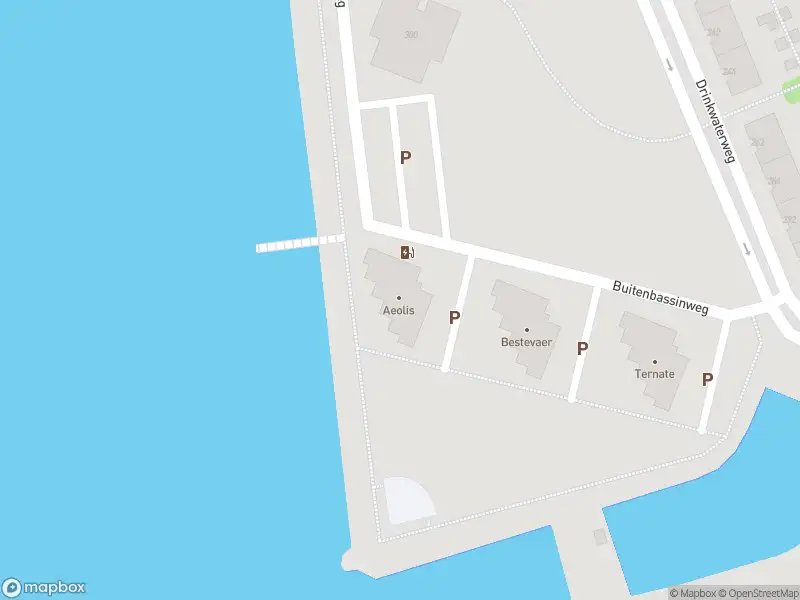 Ambulance met grote spoed naar de Buitenbassinweg in Rotterdam